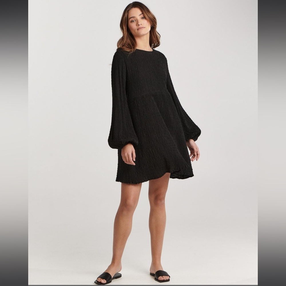 NWT CHARLIE HOLIDAY Isla Mini Dress in Black Size 2